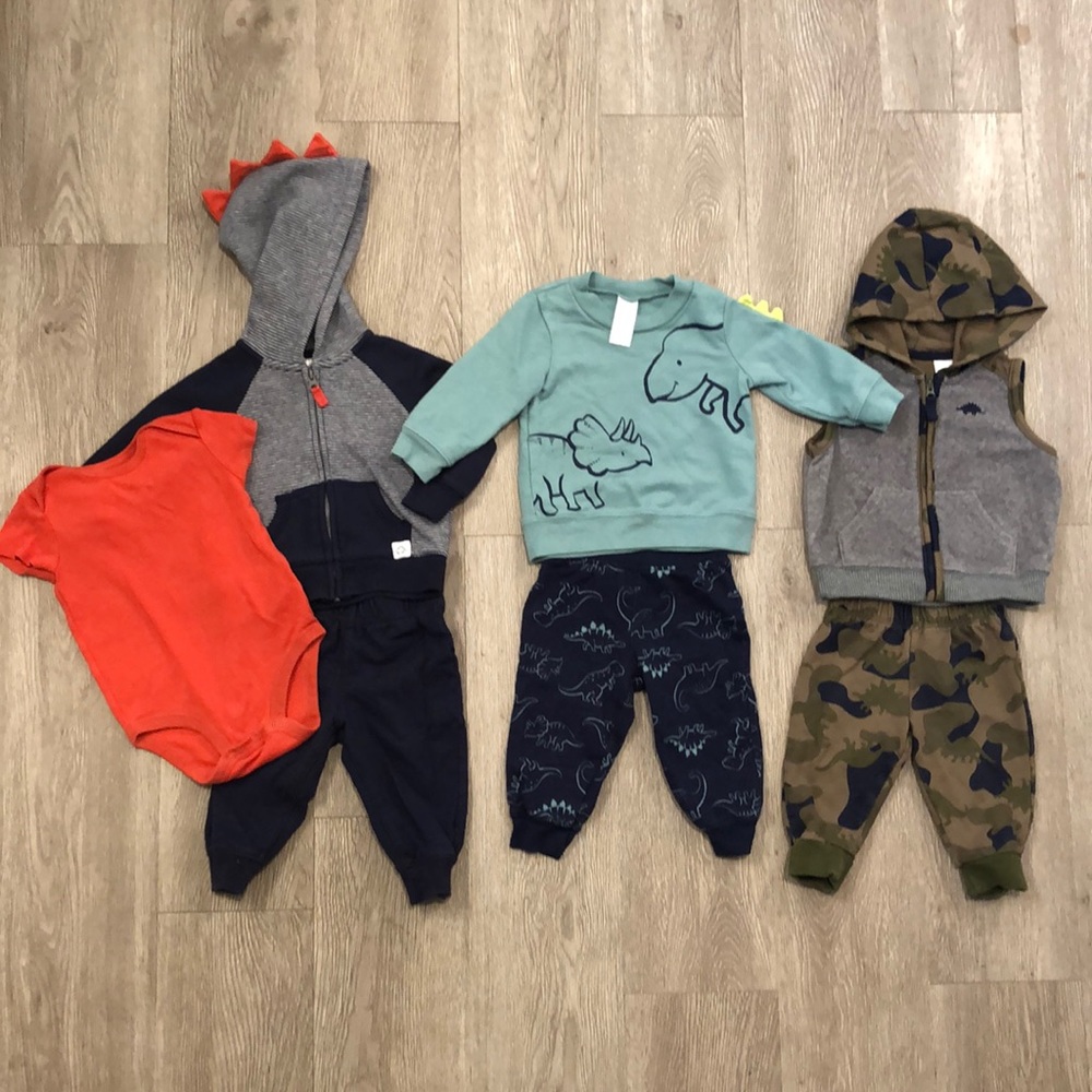 Carter’s Dino outfit bundle